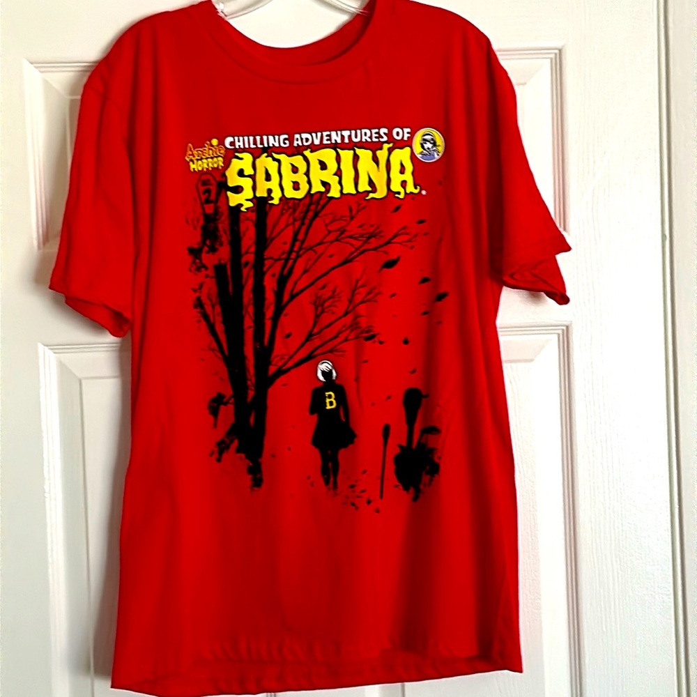 Archie Horror Chilling Adventures of Sabrina L or M size red tee shirt